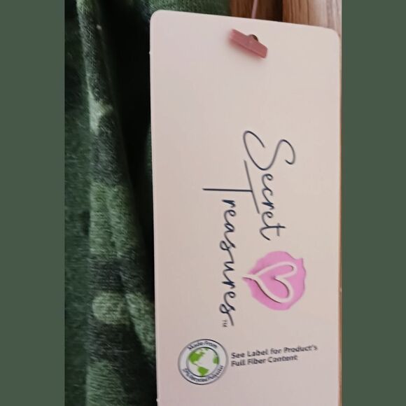 SECRET TRESURE Women's Leopard Print Soft Cuffed Sleep Or Lounge Wear. - Picture 13 of 13